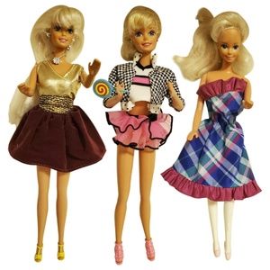 BARBIE DOLL 1966 RETRO FASHION COLLECTIBLE DRESSED